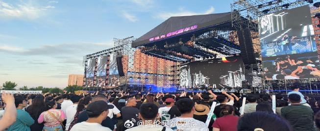两级文旅部门联合开展"鄂温克音乐嘉年华"大型营业性演出执法监管工作